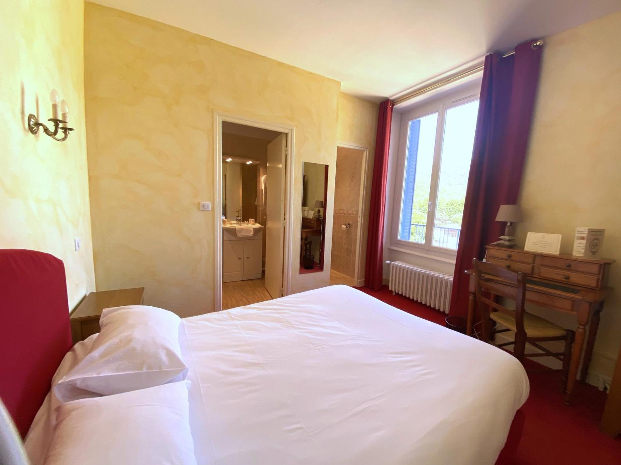 Hotel Beausejour Vic-sur-Cère Rom bilde